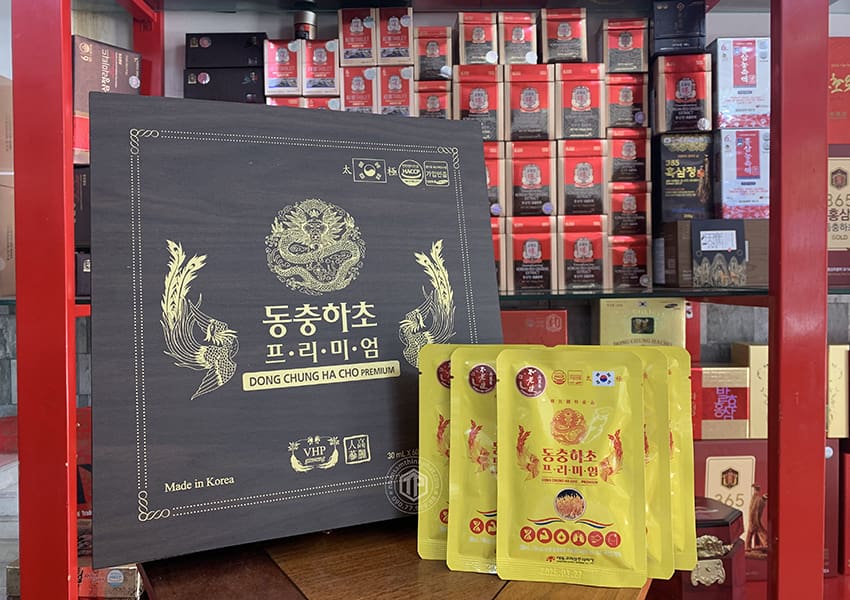 Nước đông trùng hạ thảo Hàn Quốc hộp 60 gói Nước đông trùng hạ thảo Hàn Quốc hộp 60 gói